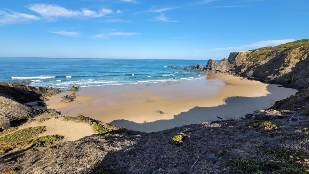 Herdade Amalia Rodrigues Zambujeira do Mar Bagian luar foto