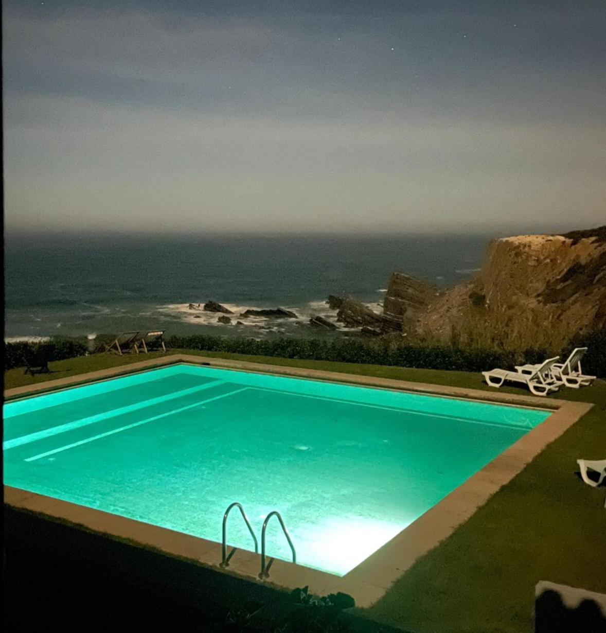 Herdade Amalia Rodrigues Zambujeira do Mar Bagian luar foto
