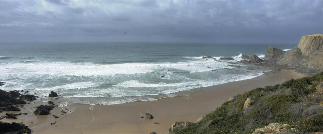 Herdade Amalia Rodrigues Zambujeira do Mar Bagian luar foto